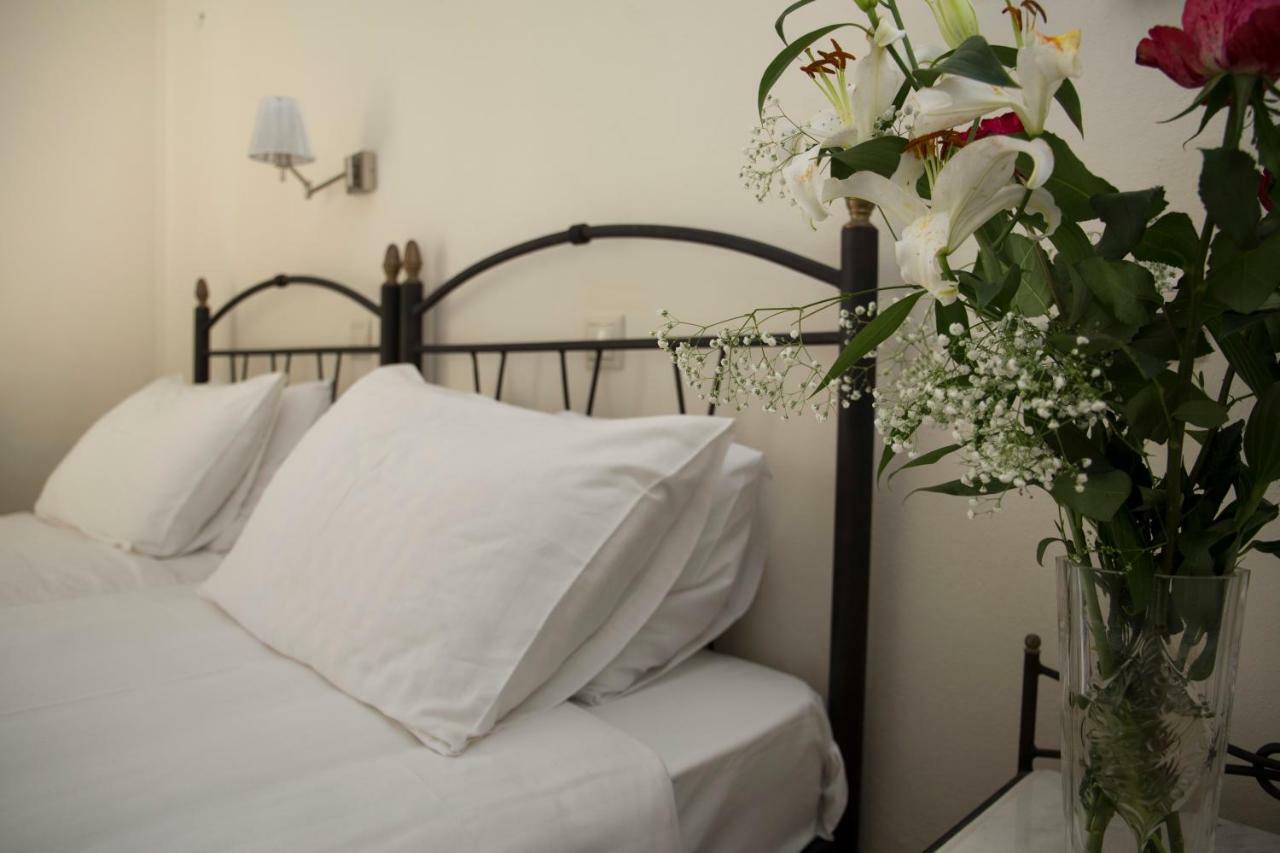 Mimoza Hotel Spétses Buitenkant foto